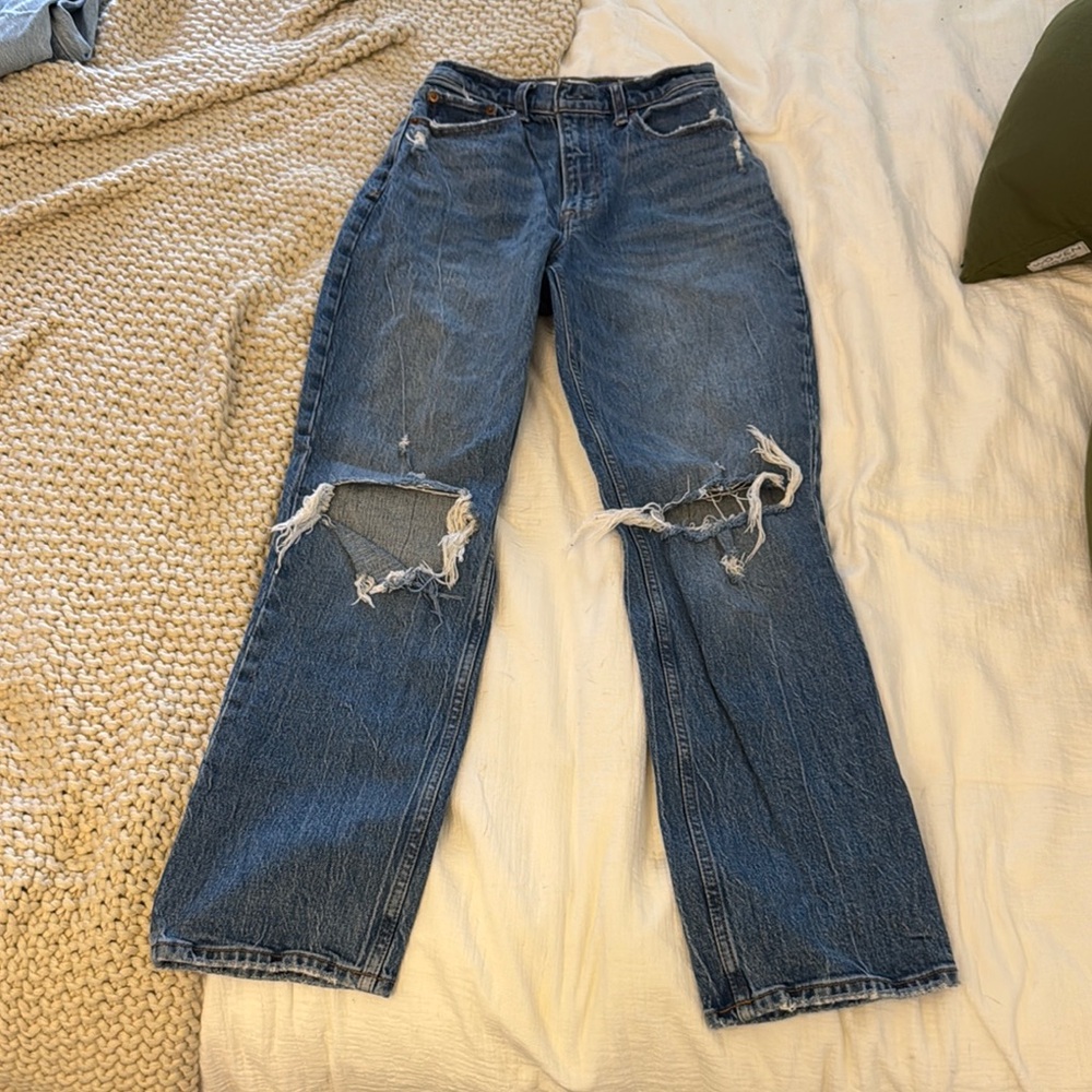 Abercrombie & Fitch The 90s Straight Ultra High Rise Jean - Curve Love